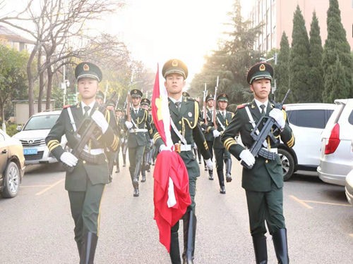 beat365平台官方网站医学院2021年元旦节升旗仪式 第 2 张