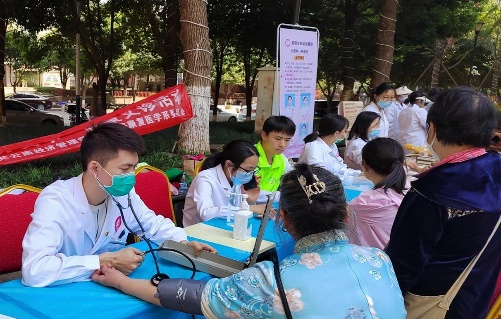 喜报!beat365平台官方网站医学院1个基层党组织入选云南省高校第五批“一流党建”示范党组织 第 17 张 喜报!beat365平台官方网站医学院1个基层党组织入选云南省高校第五批“一流党建”示范党组织 第 17 张