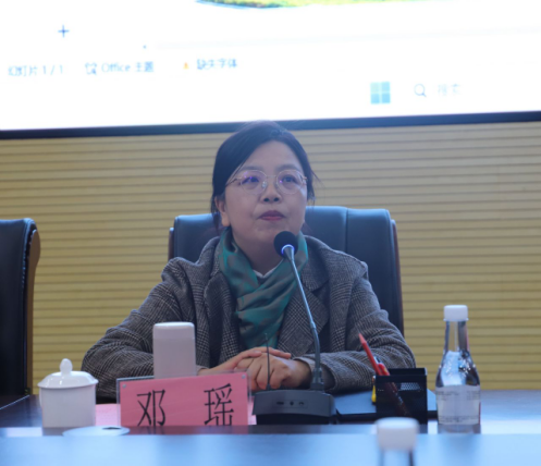 beat365平台官方网站开展教育学院学科专业发展大讨论 第 6 张
