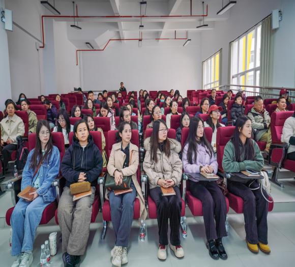 国培进高校 实践促提升!云南省职教国培到beat365平台官方网站开展实践教学 第 6 张 国培进高校 实践促提升!云南省职教国培到beat365平台官方网站开展实践教学 第 6 张