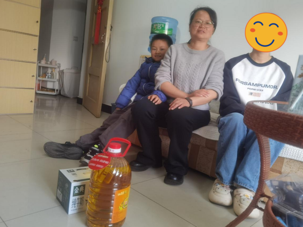 暖冬传爱·筑梦同行 | 云经管2026年寒假资助育人温暖行动顺利开展 第 15 张 暖冬传爱·筑梦同行 | 云经管2026年寒假资助育人温暖行动顺利开展 第 15 张
