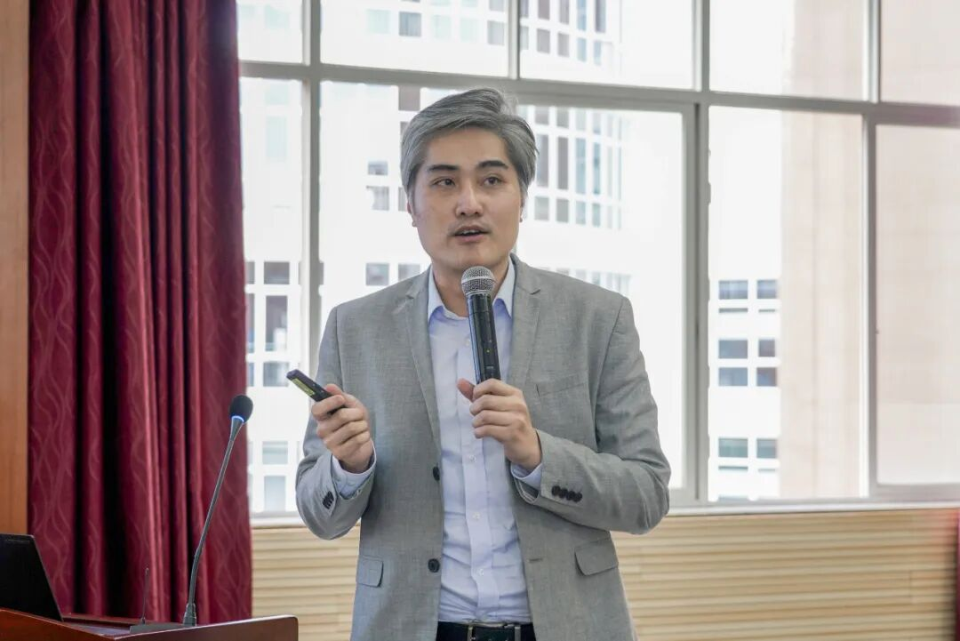 中国软件杯西南赛区启动暨信创国标研讨会在云经管圆满举办 第 8 张 中国软件杯西南赛区启动暨信创国标研讨会在云经管圆满举办 第 8 张