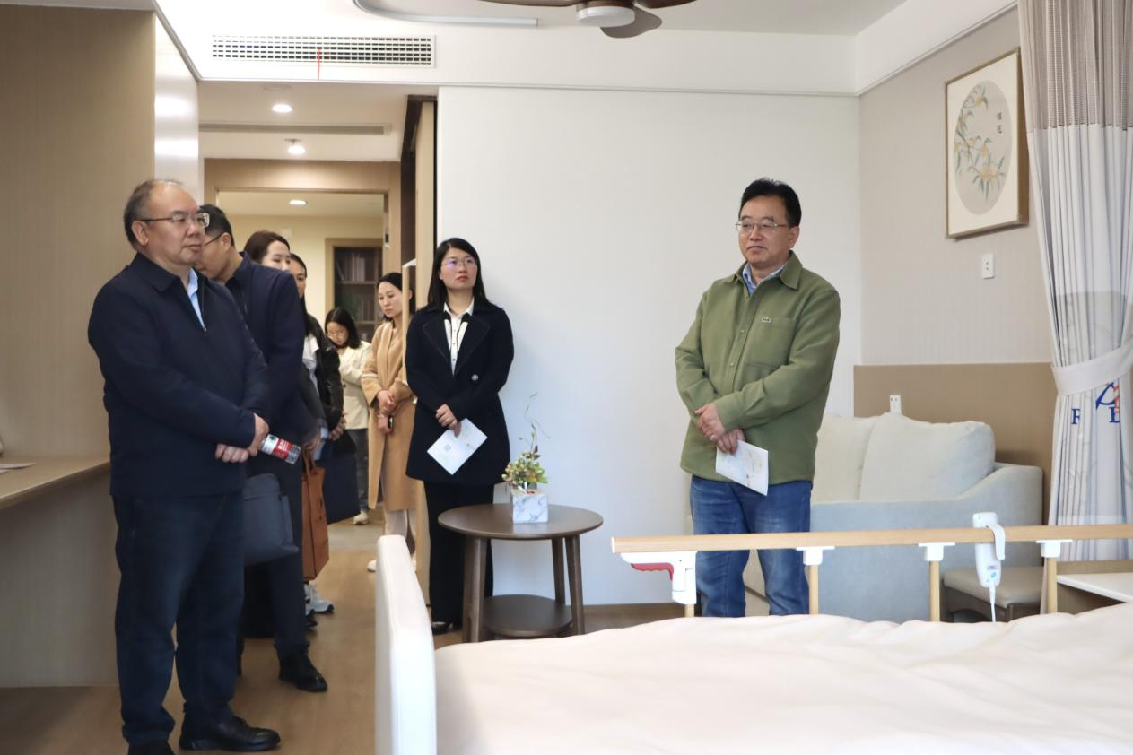 beat365平台官方网站赴昆明鹏瑞利康养社区开展访企拓岗活动​ 第 3 张