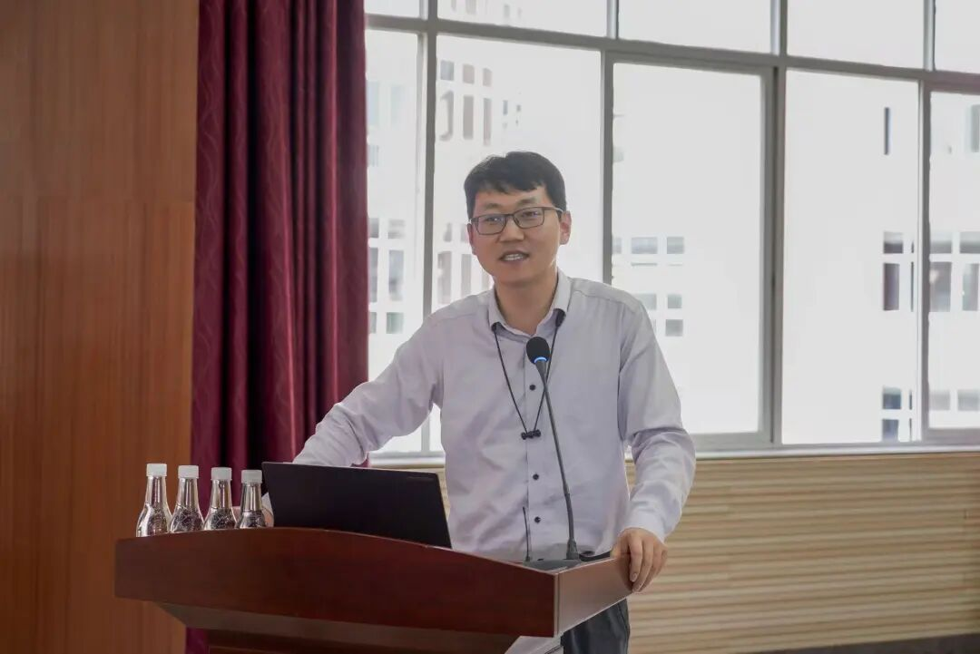 中国软件杯西南赛区启动暨信创国标研讨会在云经管圆满举办 第 6 张 中国软件杯西南赛区启动暨信创国标研讨会在云经管圆满举办 第 6 张
